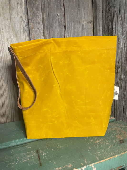 Waxed Canvas Drop Bag