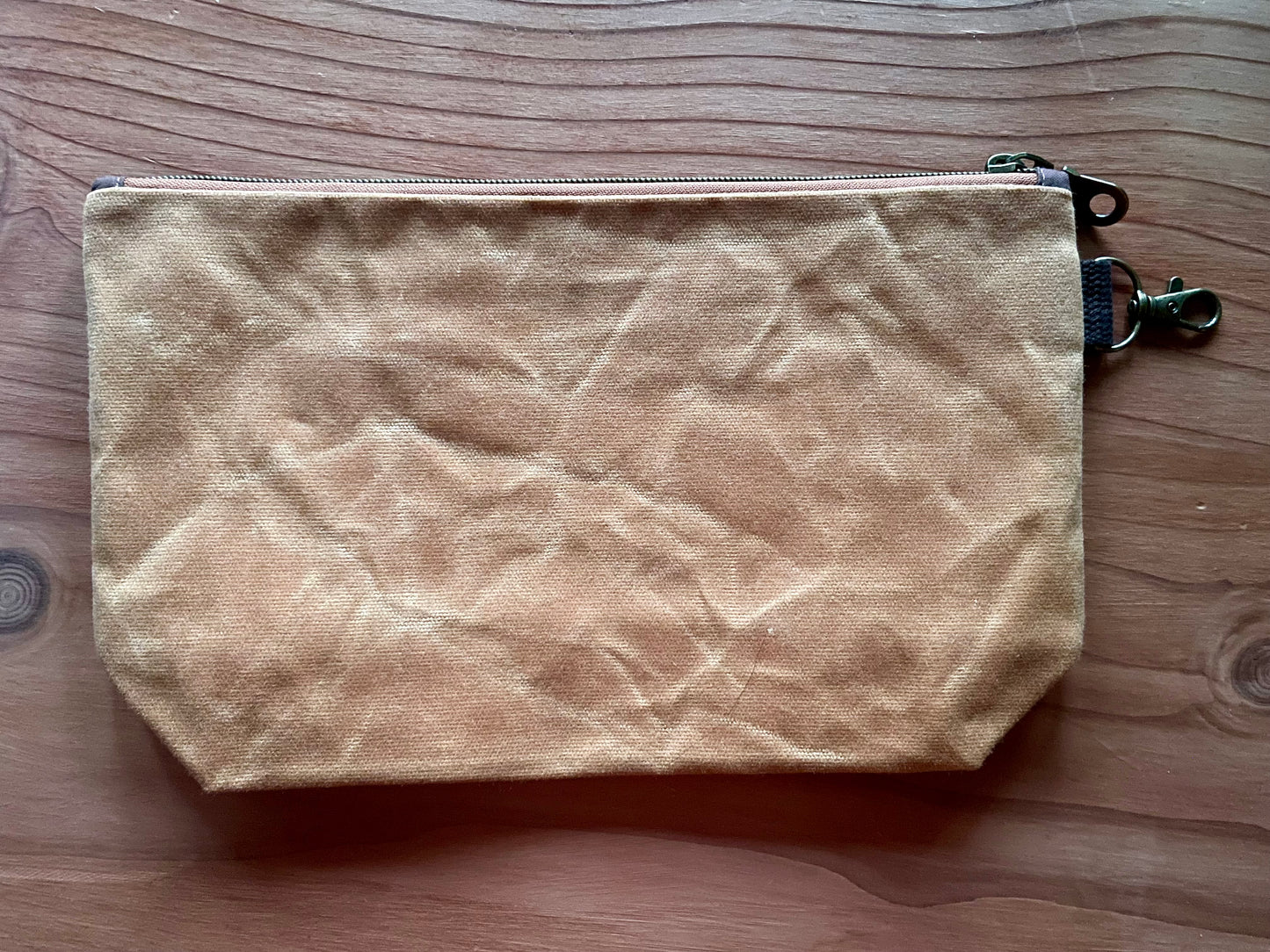 Medium Explorer Pouch