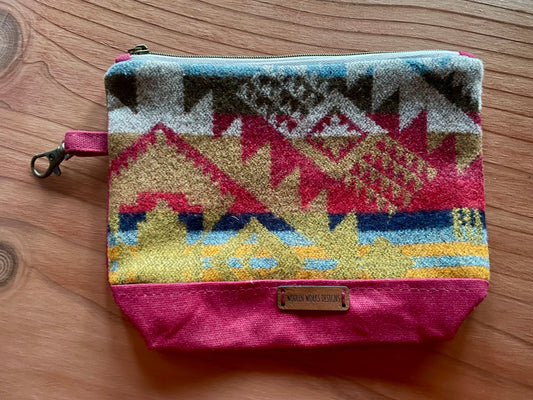 Small explorer pouch